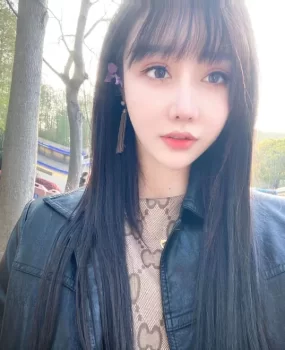 模特小马达粉嫩紧