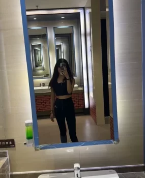 青岛妹子可以车震