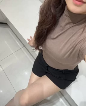 山西太原20岁反差嫩妹