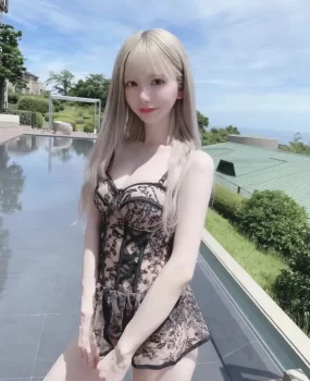 日系风格水嫩挺胸妹有点像波老师哦带劲哦