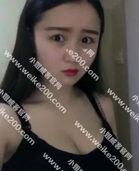 大奶子学生妹和熟女御姐