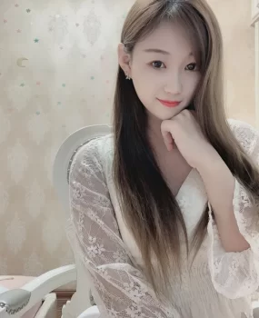 浦东极品御姐三点粉嫩