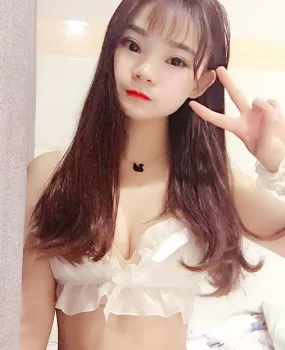 爆操相城极品00后又嫩又紧