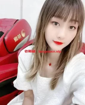 昆明外围女 00后 十八九岁的样子 操起来很爽