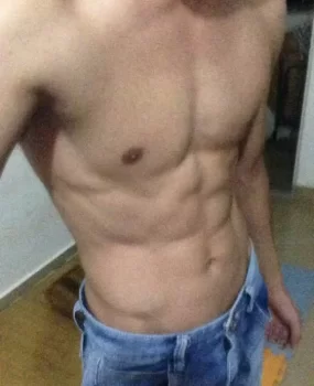 帅气温柔的蛋糕师小哥哥，气质好猛男活好